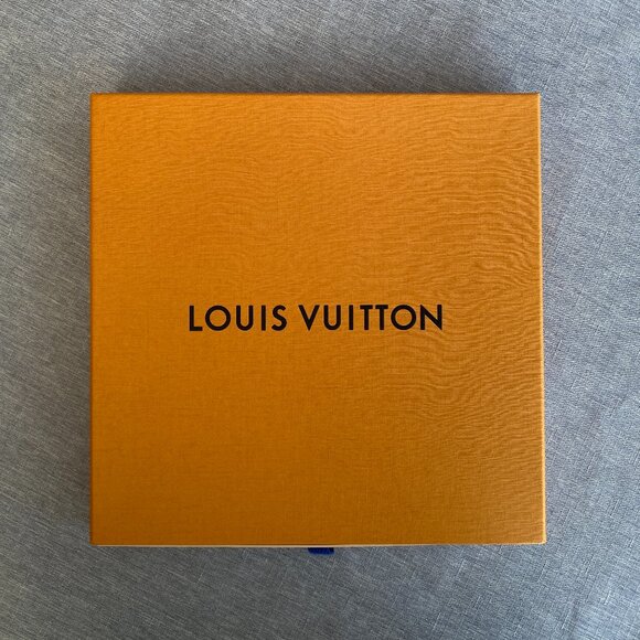 Louis Vuitton Box with Tissue Paper - 💯 Authentic - Picture 3 of 4